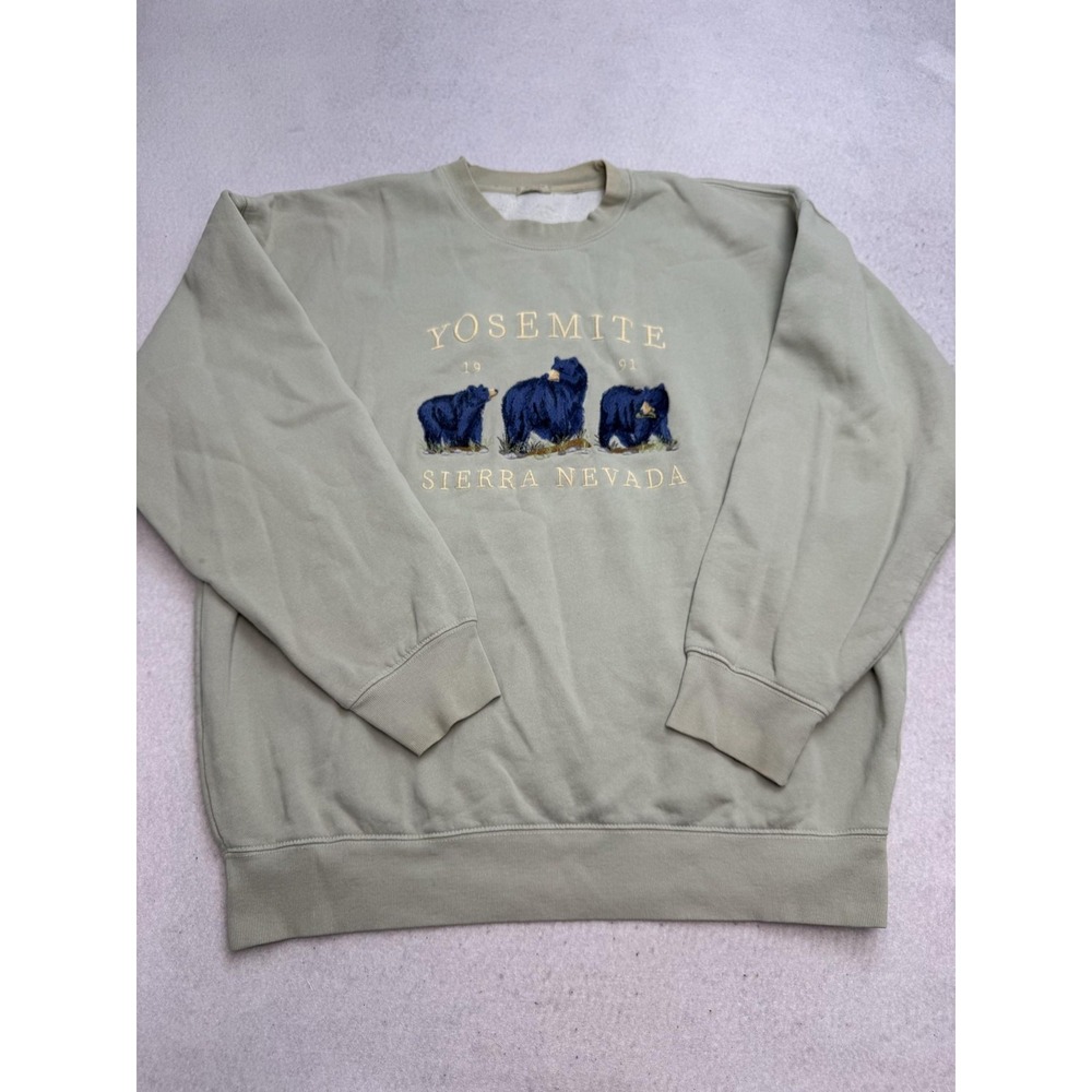 J. Galt Sweatshirt Women's One Size Green Yosemite Sierra Nevada Bears Graphic